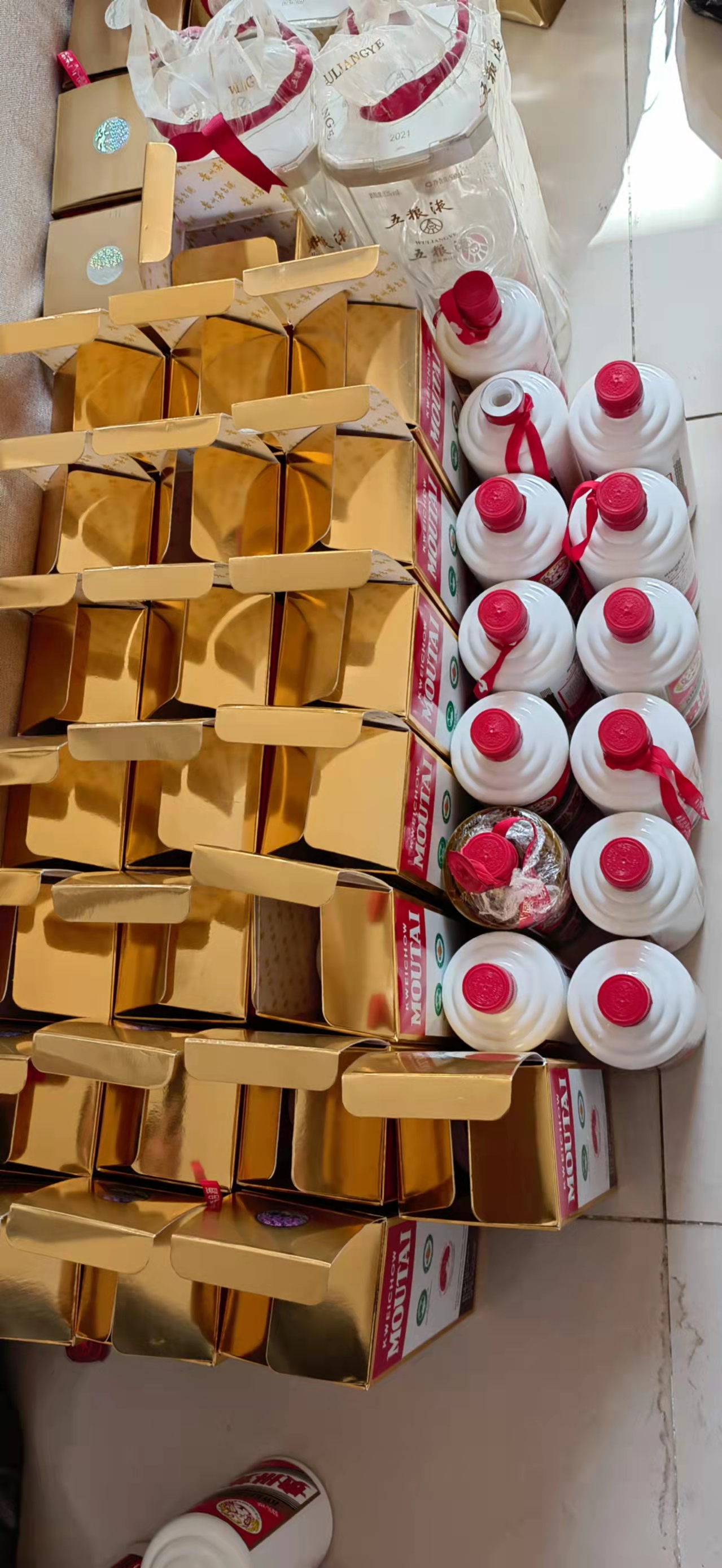 包头30年茅台酒瓶回收分享哪种酒可以被称之为